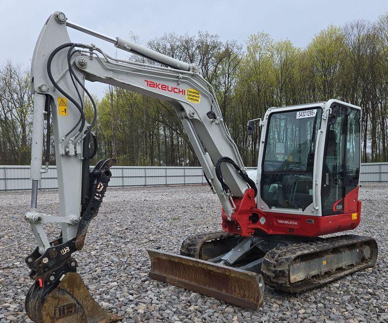 2022 Takeuchi TB260
